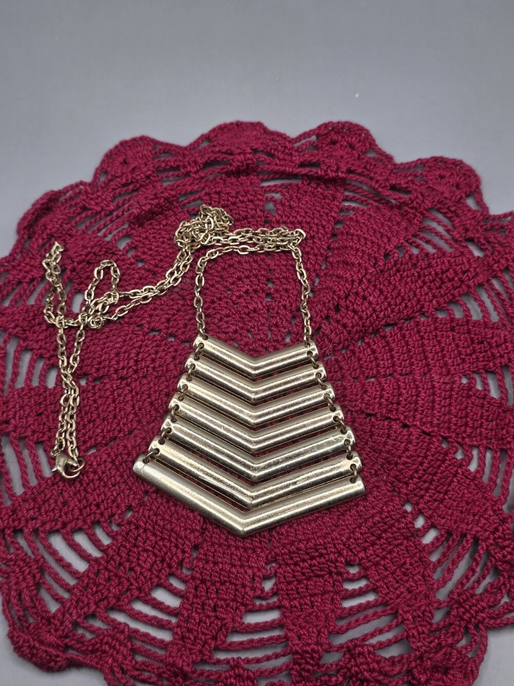 Vintage Gold Tone 16" Chevron Statement Necklace Boho Multi Layer Bar V Chain